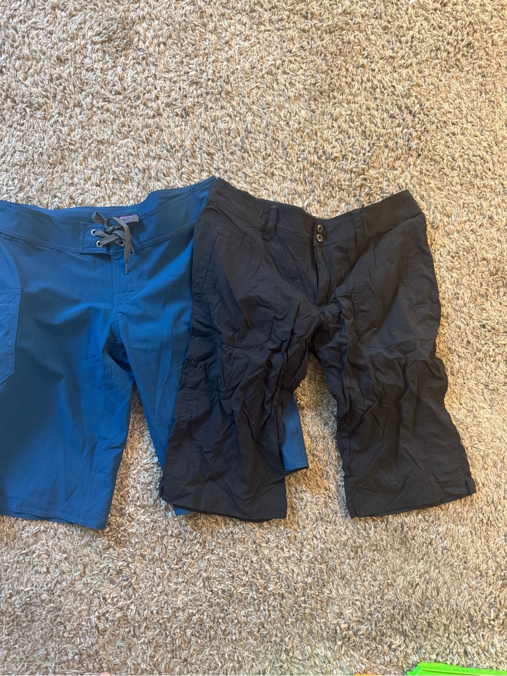 Patagonia Blue and Black Woman’s size 4/6 Shorts Set